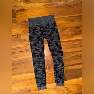 Gym shark Adapt Camo Seamless Legging